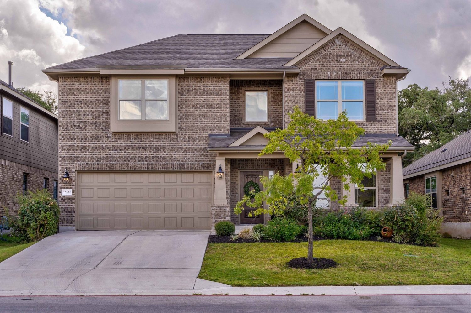 Home located in Estancia subdivision of South Austin. Cornwall Properties Group